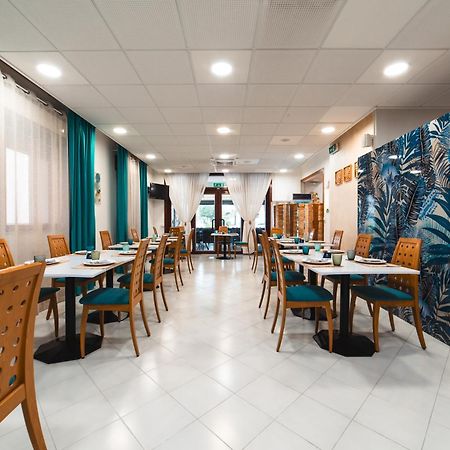 Hotel Del Corso ビビオーネ エクステリア 写真