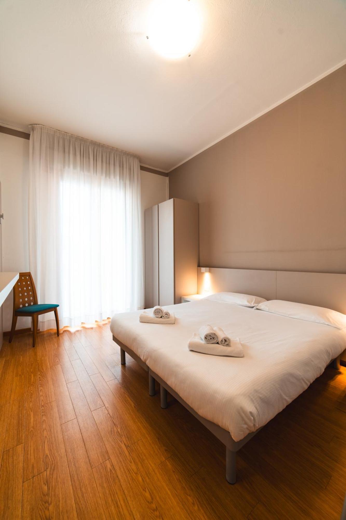 Hotel Del Corso ビビオーネ エクステリア 写真